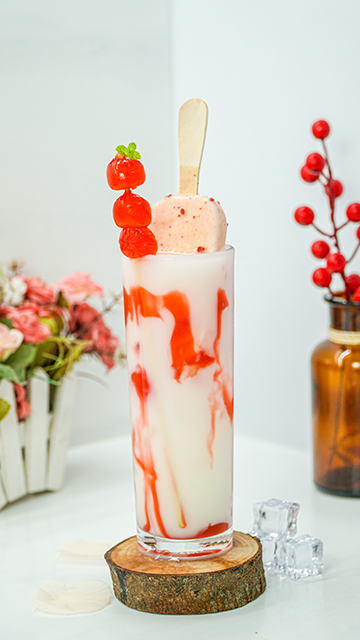 milkshake-merah-putih-minuman-ala-cafe-on-budget