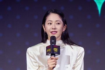 Ibu Aktor Cilik Ungkap Go Hyun Jung Selamatkan Putranya yang Hampir Terseret Ombak