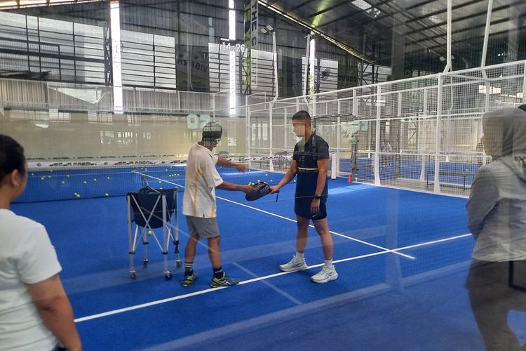 Para pemain padel saat beraksi di Jogja Padel