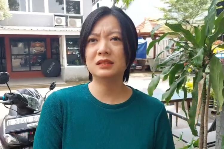 Pendidikan Leony yang Ungkap Anggaran Pemkot Tangsel, untuk Suvenir Capai Rp 20 Miliar