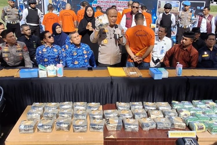 Polda Sumbar Bongkar Peredaran Narkoba Antar-Provinsi, Sita 50 Kg Sabu dan 49 Kg Ganja