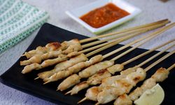 Resep Bumbu Marinasi Sate Taichan, Racikan Sambal Pedas Pakai Bahan Ini!