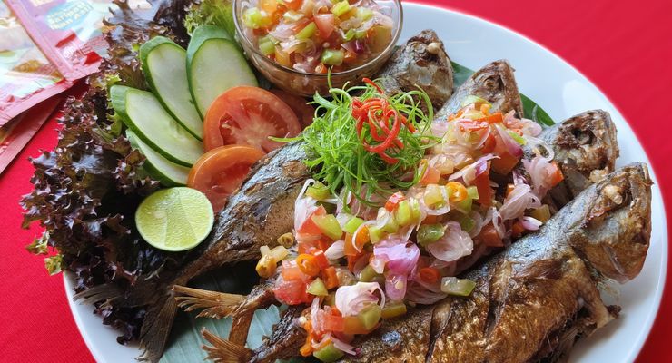 5 Tips Masak Ikan Goreng ala Chef Firhan, Jangan Bilas Bumbu Marinasi
