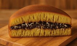 Teknik Membuat Adonan Martabak Manis Teflon Agar Empuk dan Bersarang, Pakai Cara Ini!